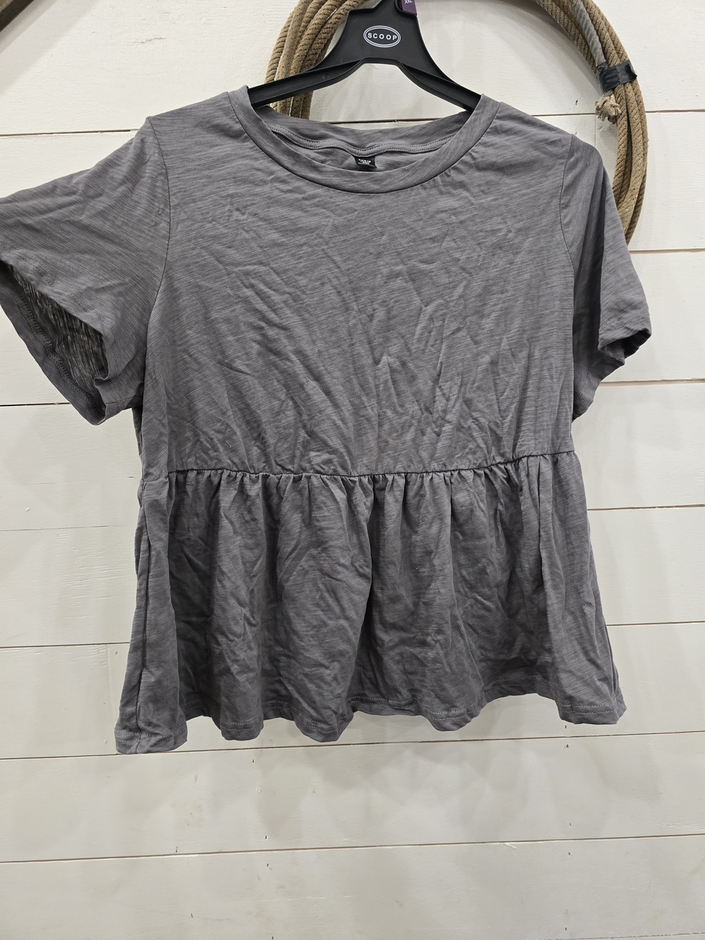 SHEIN Gray Short-Sleeve Peplum Tee
